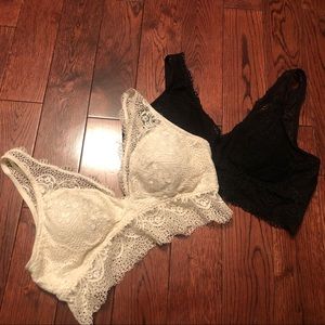 2 SO Intimates Bralette Bras